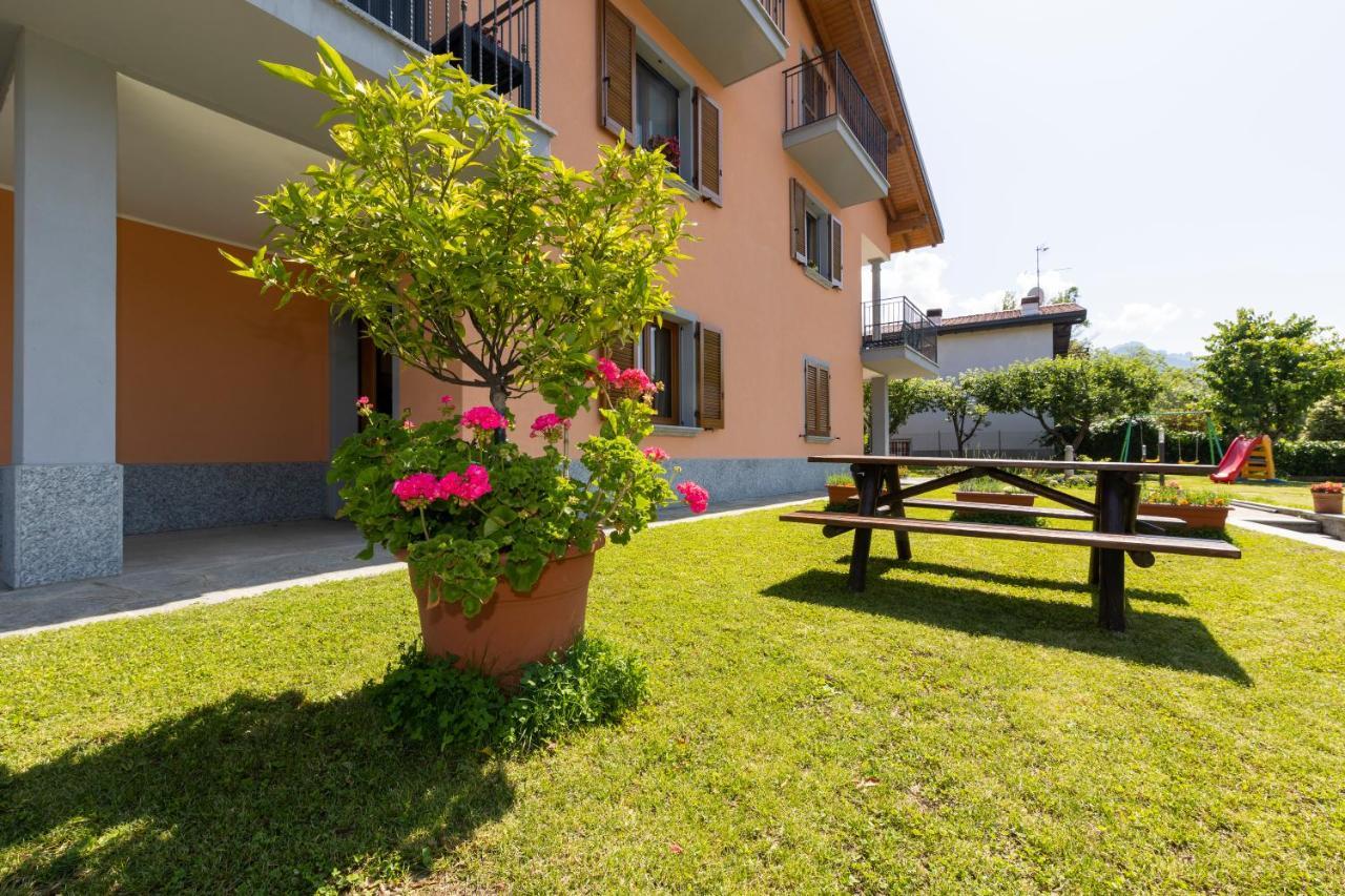 Apartment With Garden And Parking Bellagio Buitenkant foto