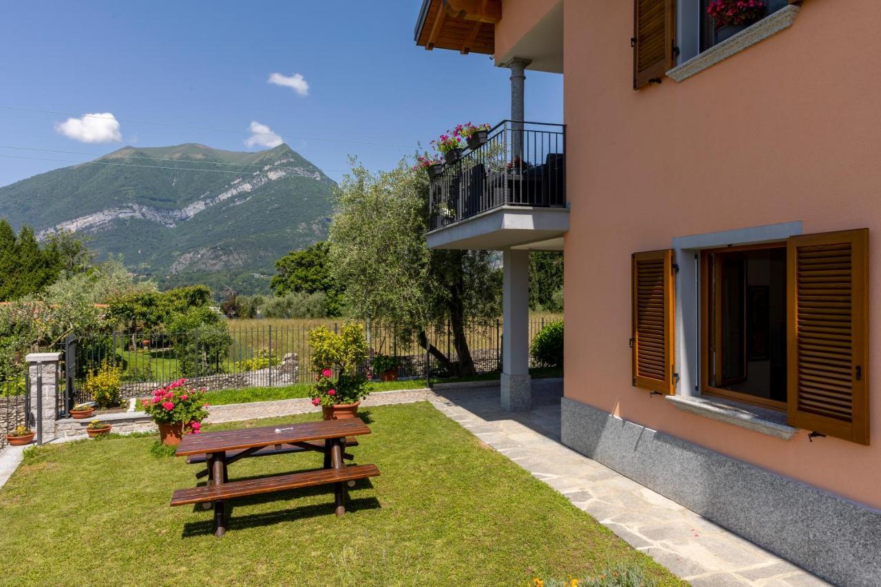 Apartment With Garden And Parking Bellagio Buitenkant foto