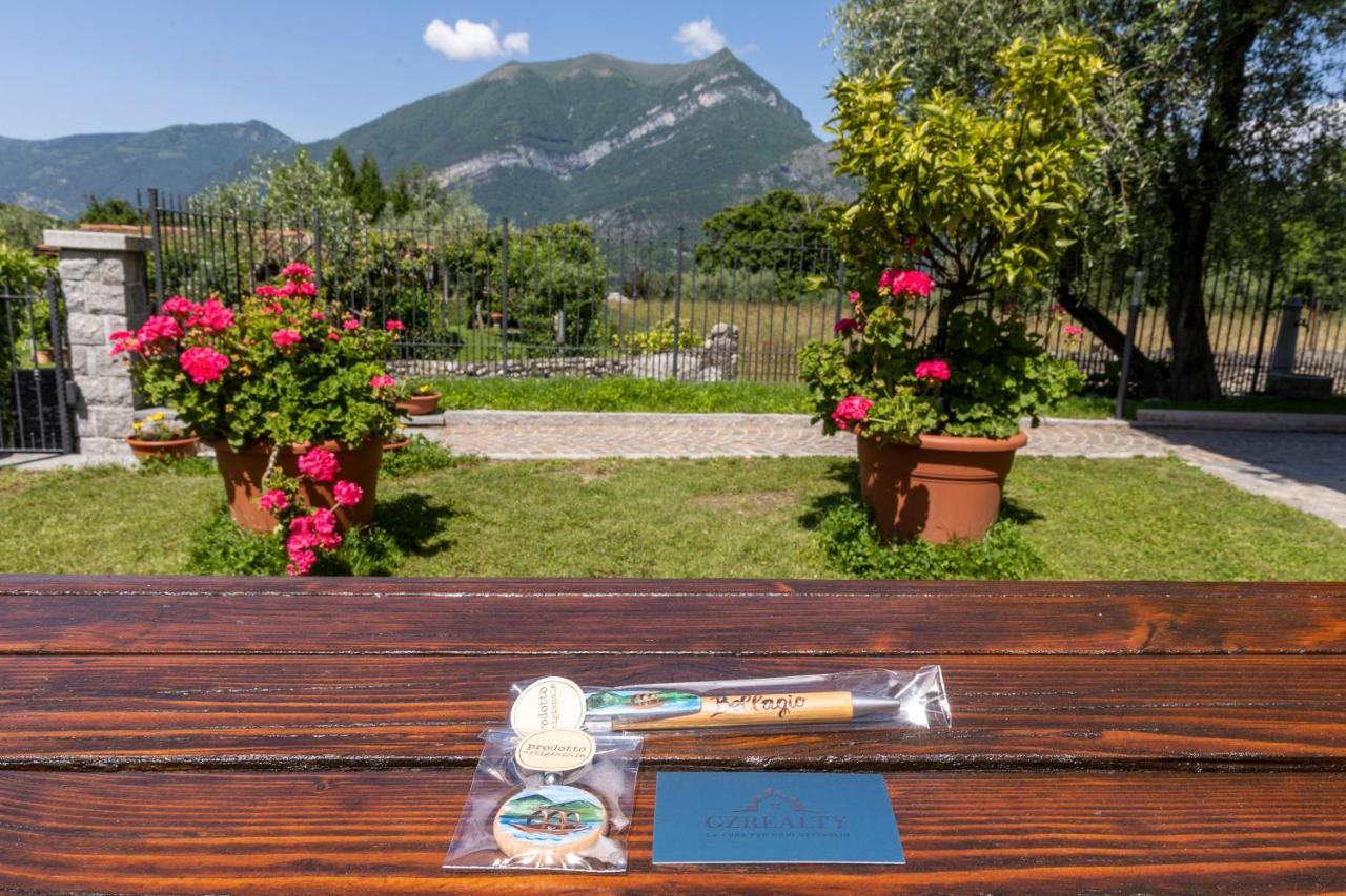 Apartment With Garden And Parking Bellagio Buitenkant foto